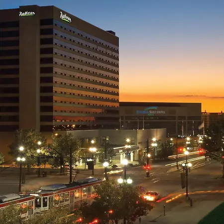 Radisson Hotel Salt Lake City Downtown-3